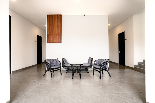 Lobby-6.png